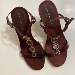 Brown Bandolono High Heel Shoes - Size 7.5M